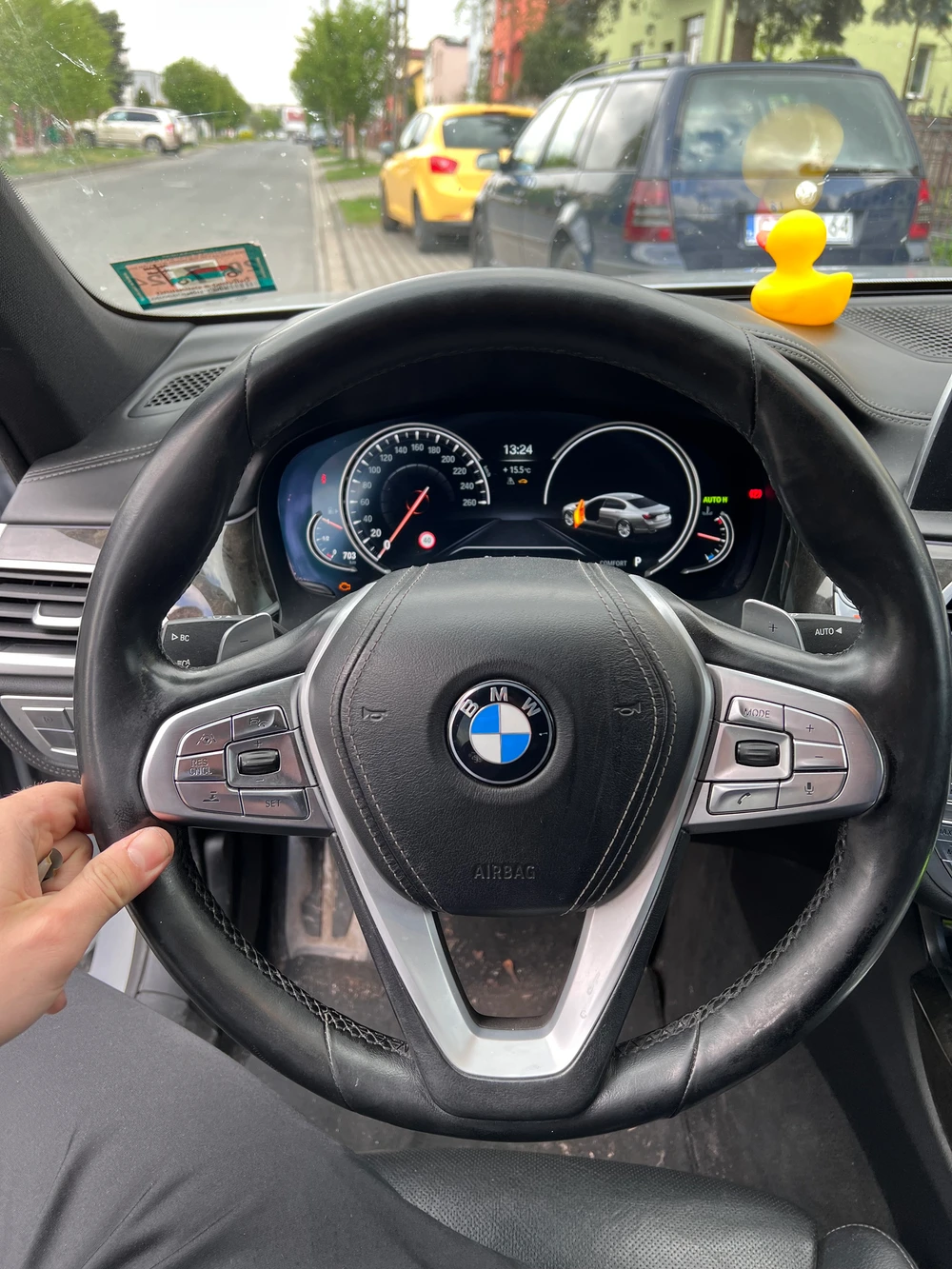 Zabezpieczenie wnęk drzwi i progów folią ochronną